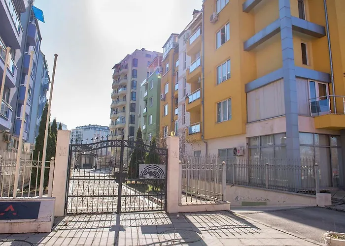 Flower House 4 * Sofia